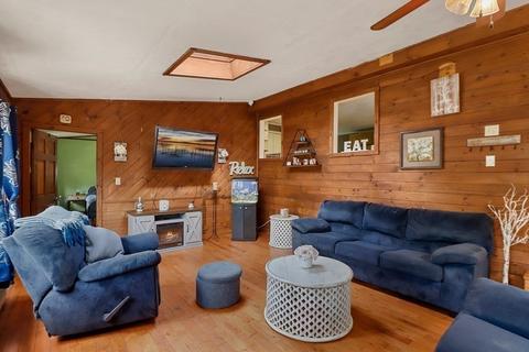 8 Wyman St, Webster, MA 01570 photo 13