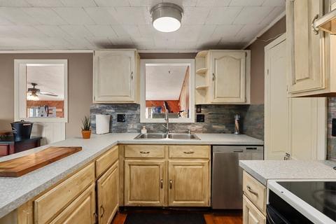 8 Wyman St, Webster, MA 01570 photo 21