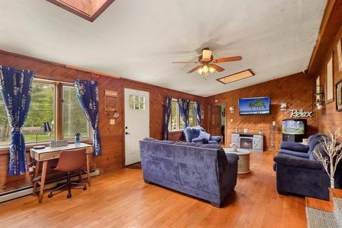 8 Wyman St, Webster, MA 01570 photo 12