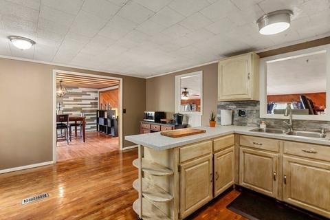 8 Wyman St, Webster, MA 01570 photo 19