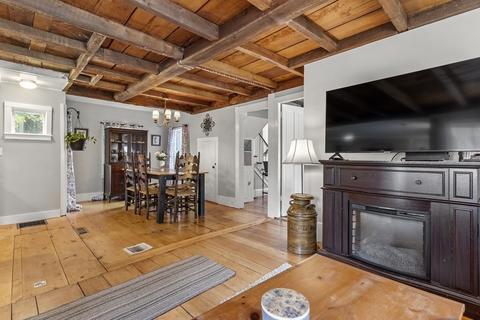 68 W Main St, Georgetown, MA 01833 photo 8