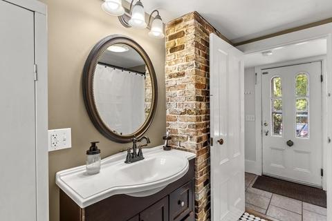 68 W Main St, Georgetown, MA 01833 photo 19
