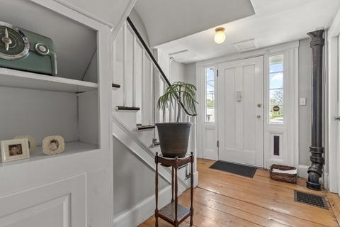 68 W Main St, Georgetown, MA 01833 photo 16