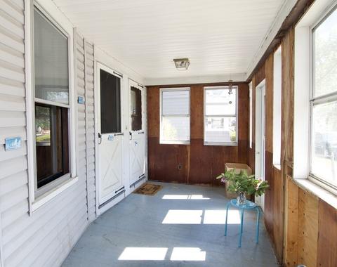 72 Silver St, Springfield, MA 01107 photo 4