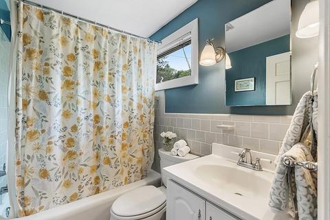 53 Dana Rd, Reading, MA 01867 photo 17