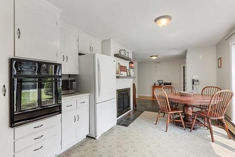 53 Dana Rd, Reading, MA 01867 photo 8