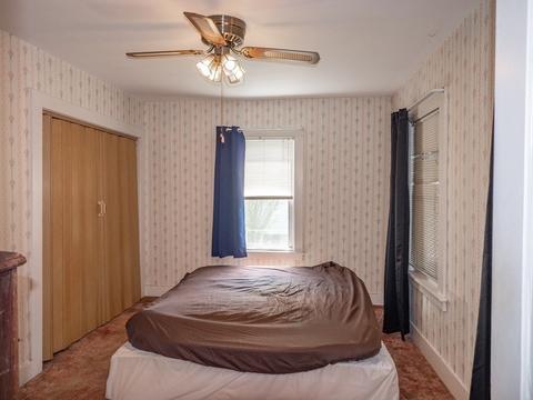 39 Montmorenci St, Springfield, MA 01107 photo 14