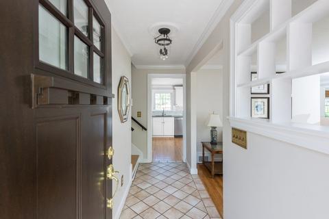 10 Eager Rd, Milton, MA 02186 photo 4