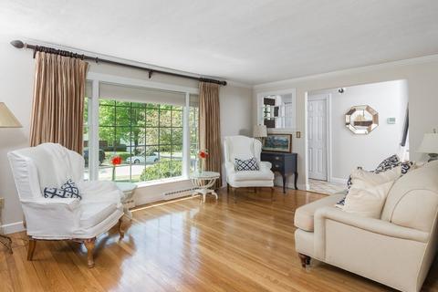 10 Eager Rd, Milton, MA 02186 photo 8