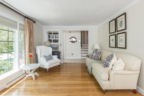 10 Eager Rd, Milton, MA 02186 photo 6