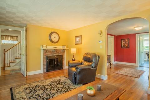 36 Range Ave, Lynn, MA 01904 photo 5