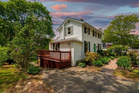 110 Standley St, Beverly, MA 01915 photo 4