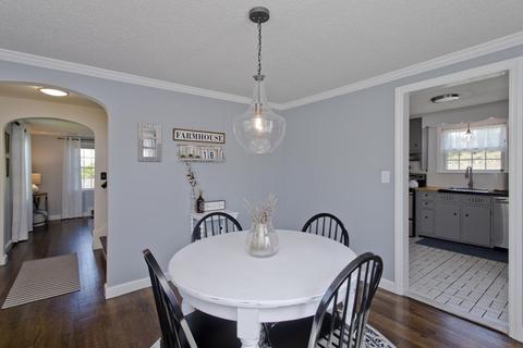 18 Wayside St, Springfield, MA 01118 photo 8