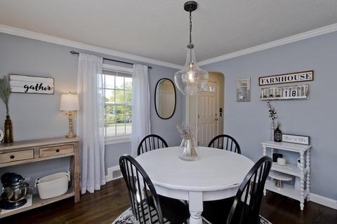 18 Wayside St, Springfield, MA 01118 photo 4