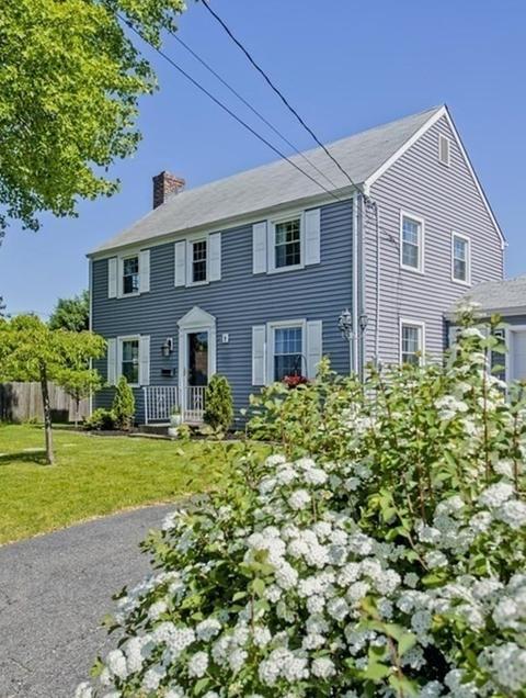 18 Wayside St, Springfield, MA 01118 photo 1