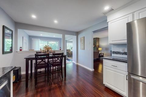 84 Walpole St #3F, Canton, MA 02021 photo 5