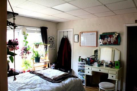 17 Whitcomb St, Webster, MA 01570 photo 17
