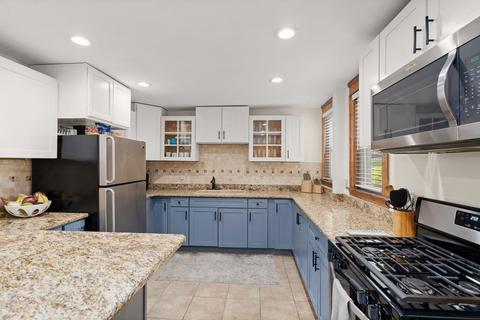 7 Moore Ave, Worcester, MA 01602 photo 12