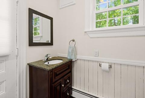 7 Moore Ave, Worcester, MA 01602 photo 16