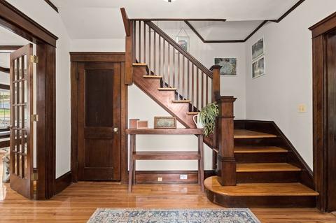 7 Moore Ave, Worcester, MA 01602 photo 2