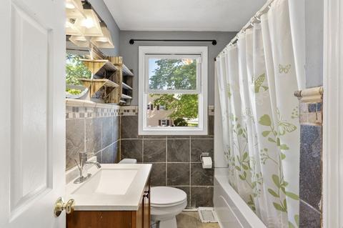 32 Hull St, Beverly, MA 01915 photo 7