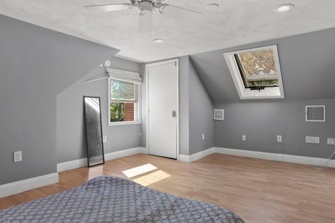 32 Hull St, Beverly, MA 01915 photo 17