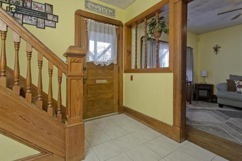 31 Nathaniel St, Springfield, MA 01109 photo 7