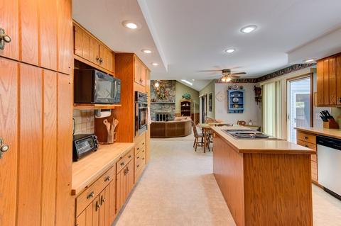 51 Hurtle Ave, Worcester, MA 01604 photo 17