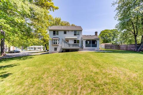 51 Hurtle Ave, Worcester, MA 01604 photo 4
