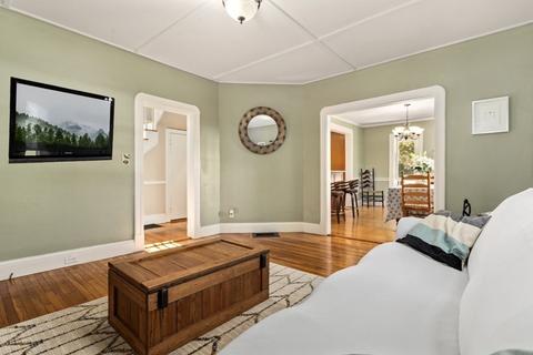 1 Ferdinand St, Stoneham, MA 02180 photo 7