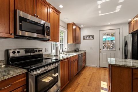 1 Ferdinand St, Stoneham, MA 02180 photo 12