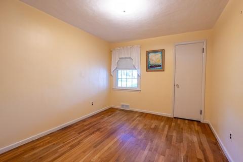 29 Pinebrook Dr, Springfield, MA 01129 photo 16