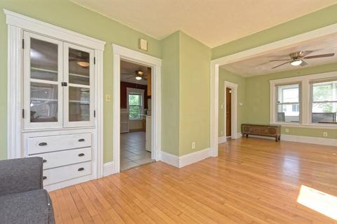 8 Wilkinson St, Worcester, MA 01606 photo 15