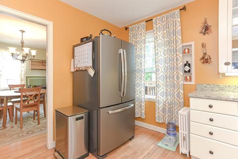 75 Deerfield St, Worcester, MA 01602 photo 6