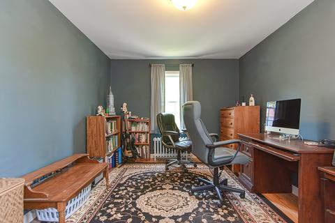 75 Deerfield St, Worcester, MA 01602 photo 23