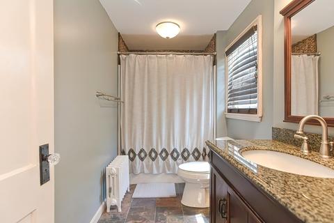 75 Deerfield St, Worcester, MA 01602 photo 15
