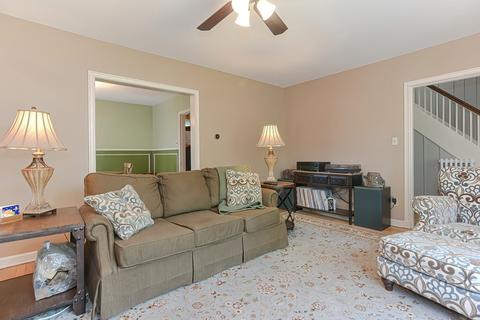 75 Deerfield St, Worcester, MA 01602 photo 11