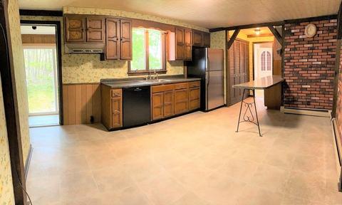 46 Barthel Ave, Gardner, MA 01440 photo 3