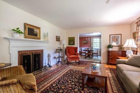 3 Bridle Path Cir, Dover, MA 02030 photo 7
