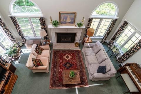 3 Bridle Path Cir, Dover, MA 02030 photo 3