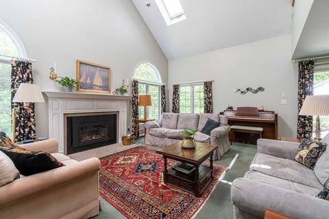 3 Bridle Path Cir, Dover, MA 02030 photo 4