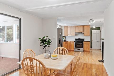 6 Eliot Cir, Acton, MA 01720 photo 14