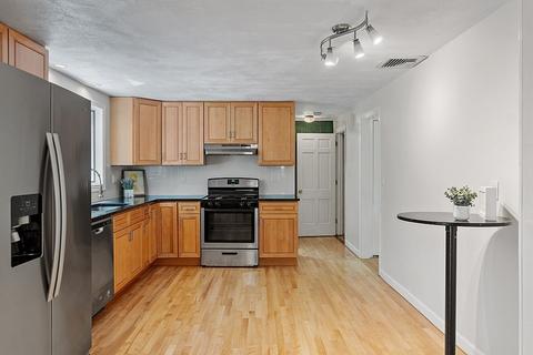6 Eliot Cir, Acton, MA 01720 photo 9