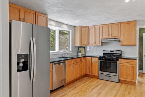 6 Eliot Cir, Acton, MA 01720 photo 10