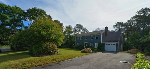 31 Surf Dr, Mashpee, MA 02649 photo 2