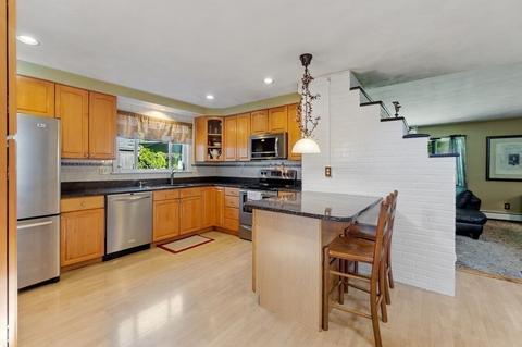 11 Amherst Rd, Beverly, MA 01915 photo 5