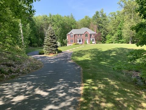 220 Forest St, Dunstable, MA 01827 photo 2