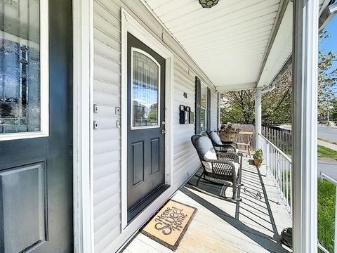 48 Hamilton St, Chicopee, MA 01020 photo 11