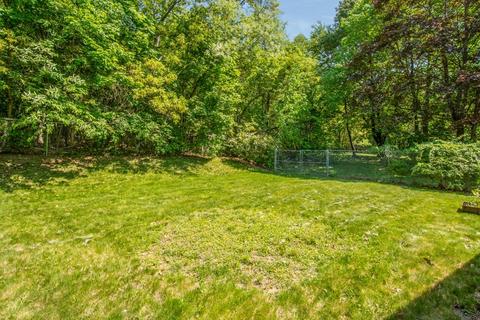 68 Moreland St, Worcester, MA 01609 photo 37