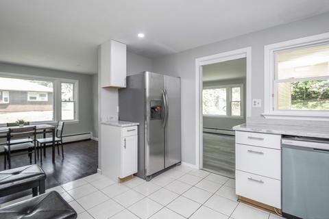 68 Moreland St, Worcester, MA 01609 photo 15